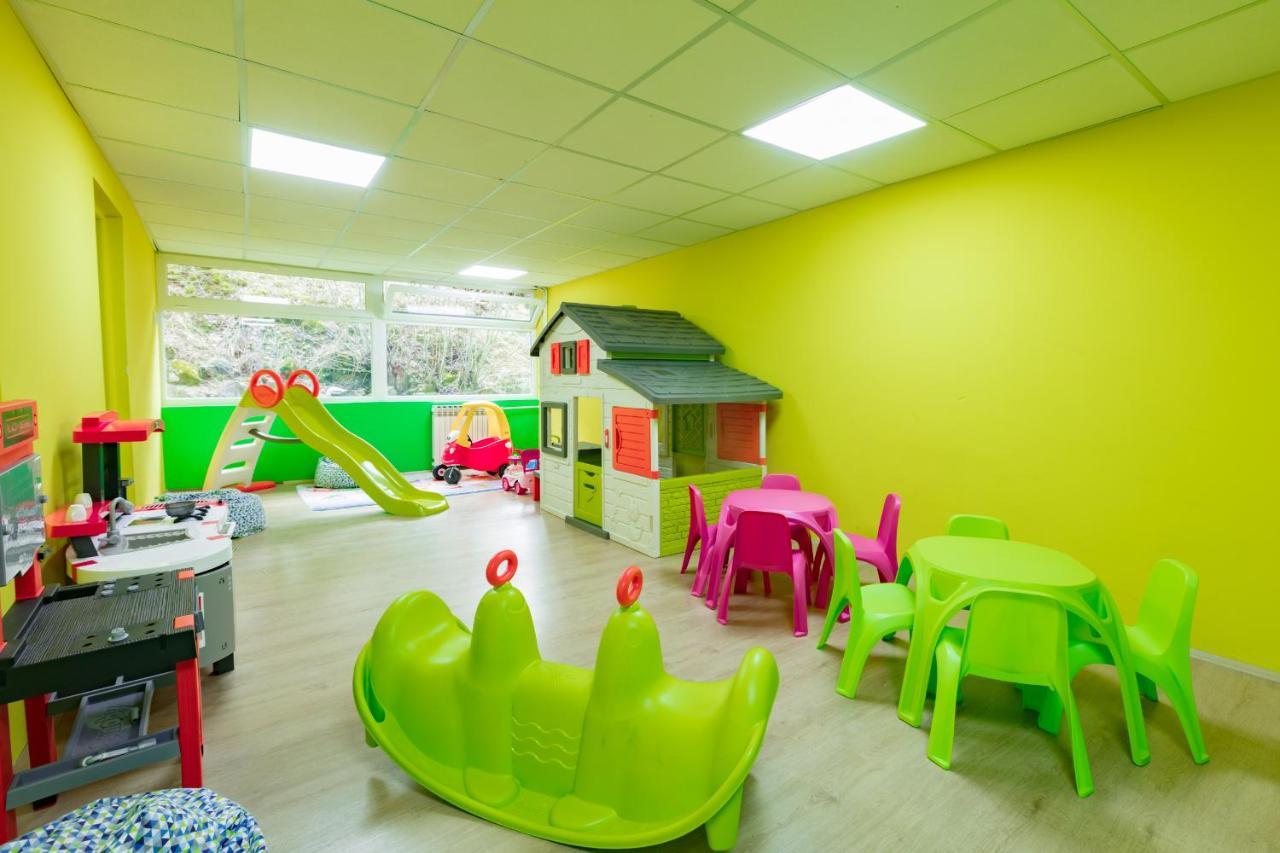 Hotel Bistra, Resort מוורובו מראה חיצוני תמונה