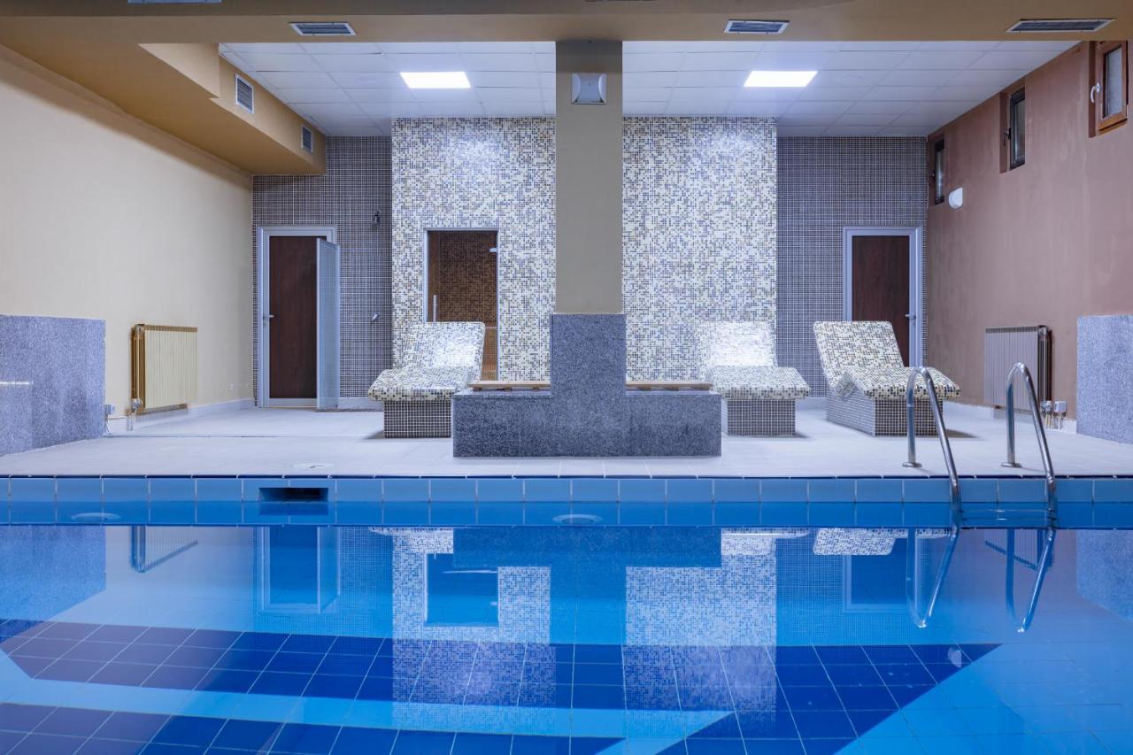 Hotel Bistra, Resort מוורובו מראה חיצוני תמונה